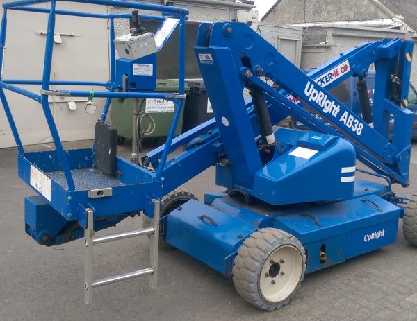 UpRight Battery Articulated Boom AB38 - Image 2