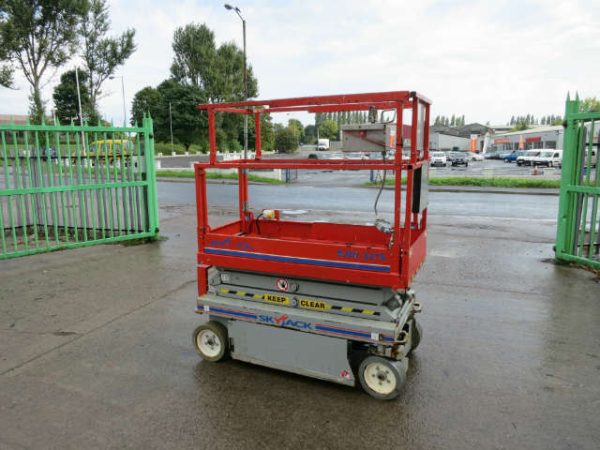 Skyjack 3215 Scissor Lift (2012)