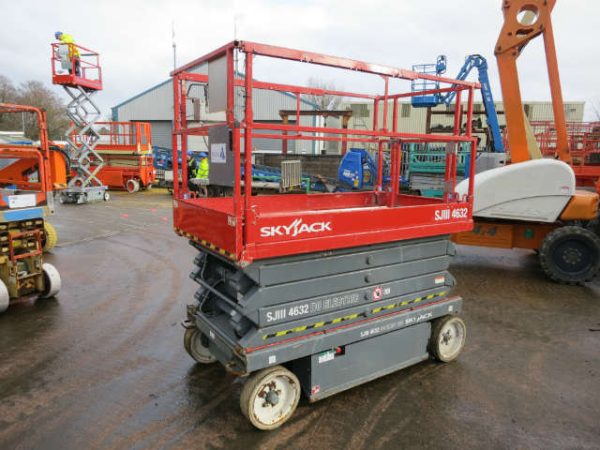 Skyjack 4632 Scissor Lift (2013)