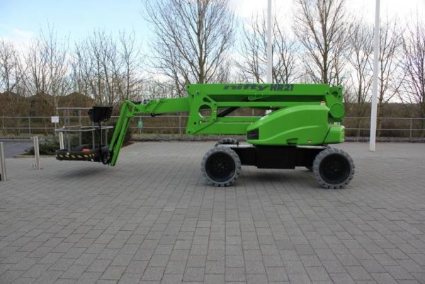 Nifty Lift HR21 Diesel Articulated Boom  2×4