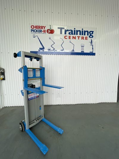 Cherry Picker Goods Lift CP GL-8