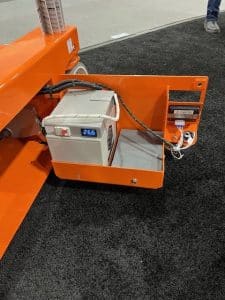 snorkel battery scissor lift